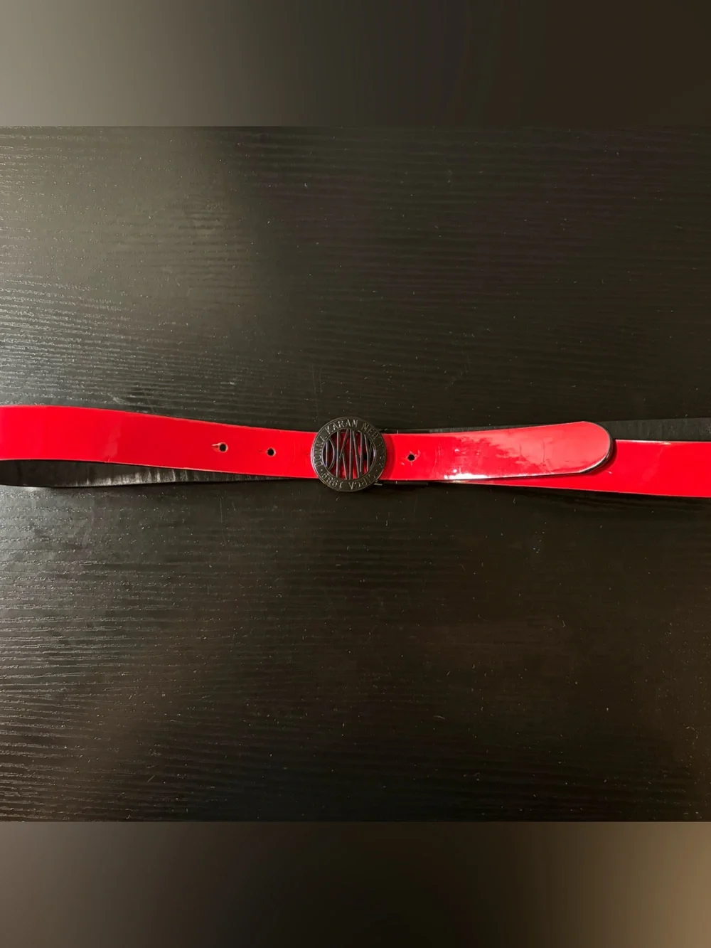 DKNY Reversible Plaque Belt Red Black Round Logo Buckle Size XL